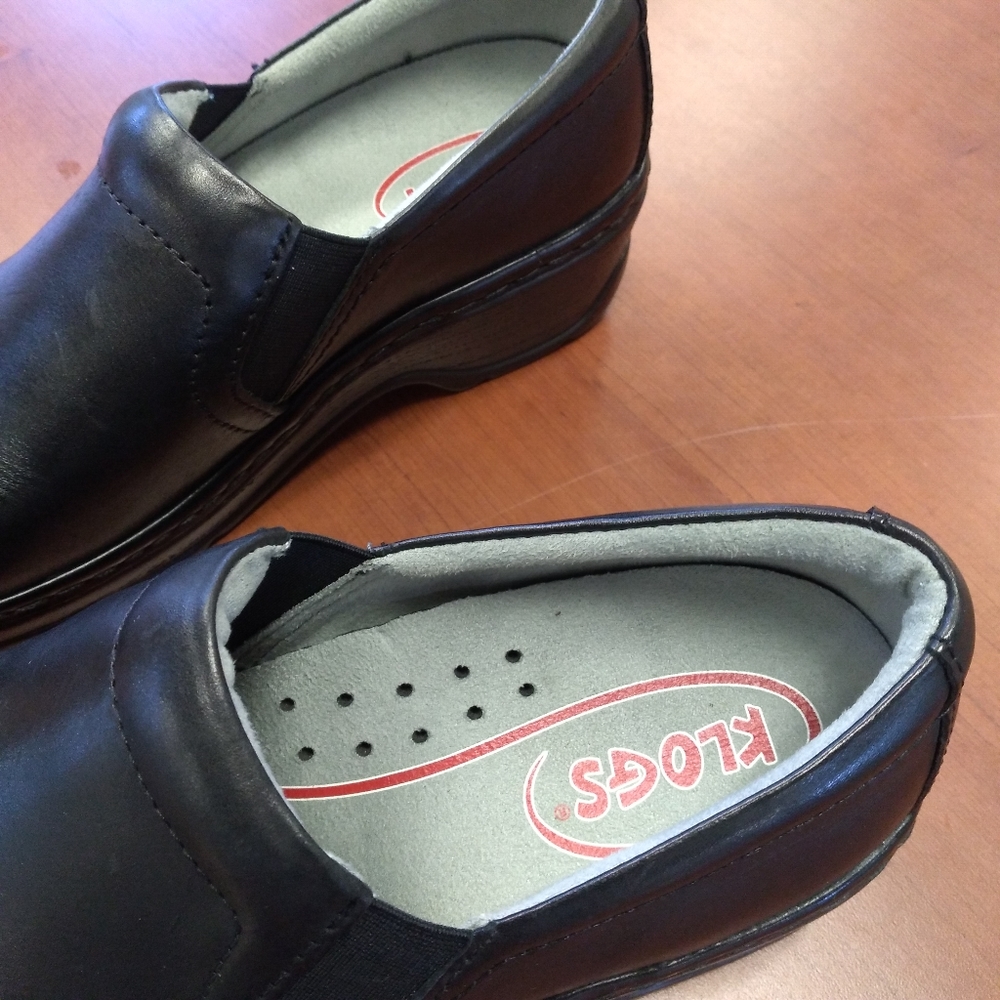 Klogs - Picture 8 of 11